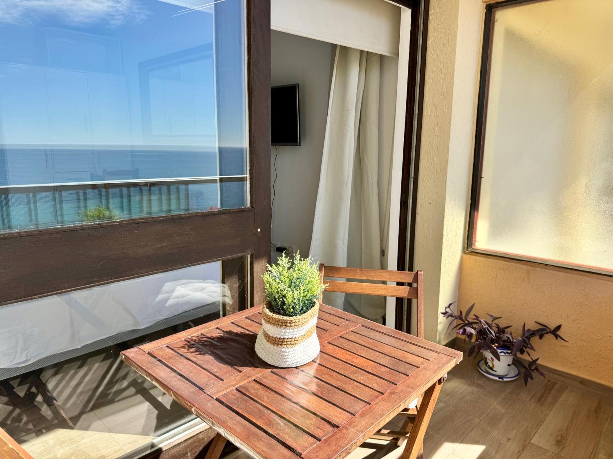 Apartamento The Facing The Sea By Eaw Homes *